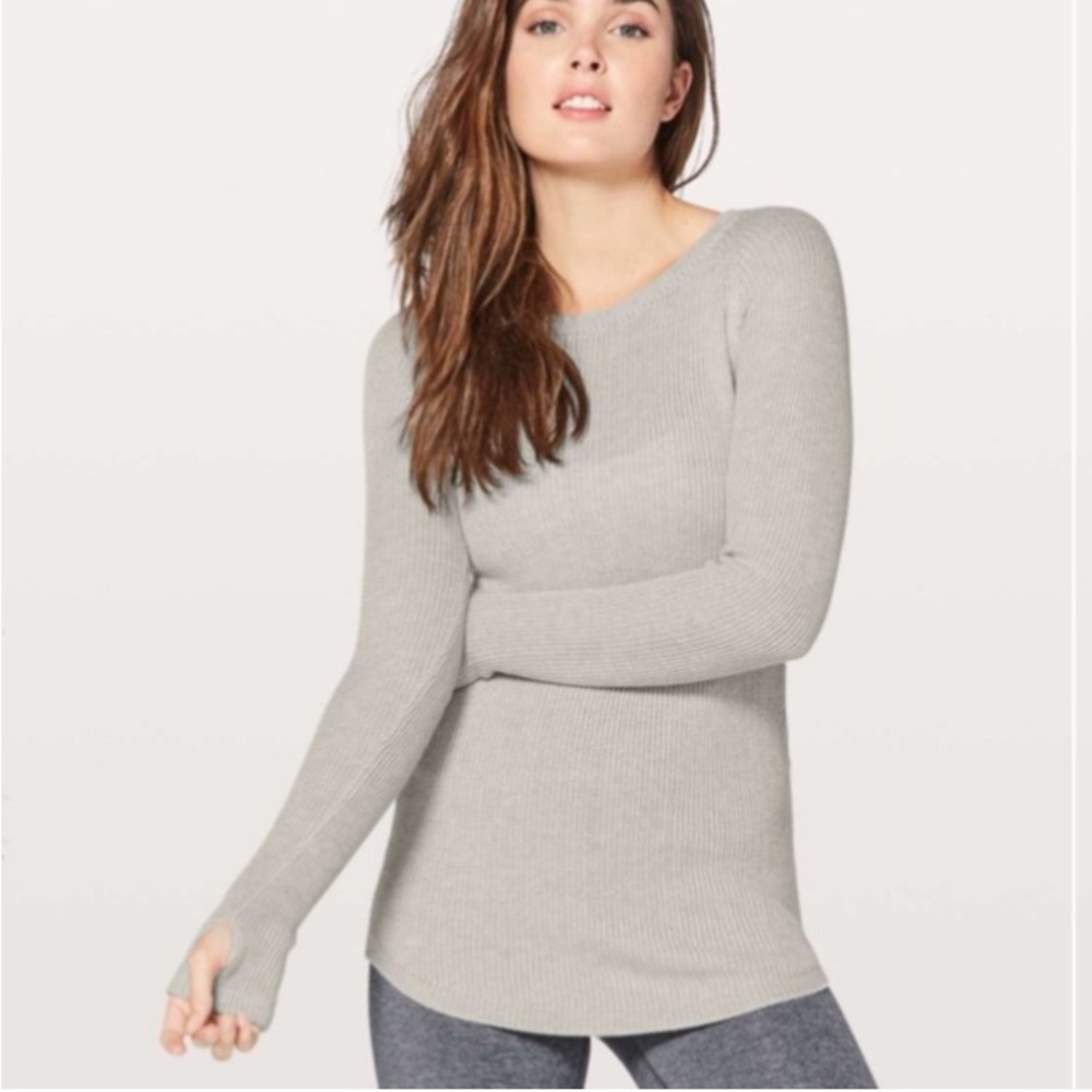 Lululemon Athletica Cabin Yogi Long Gray Sleeve Sweater Size 4